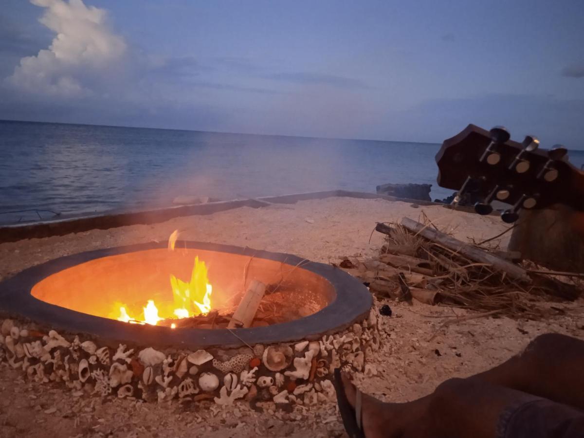 Bintang Tiga Bungalows Gili Air Dış mekan fotoğraf