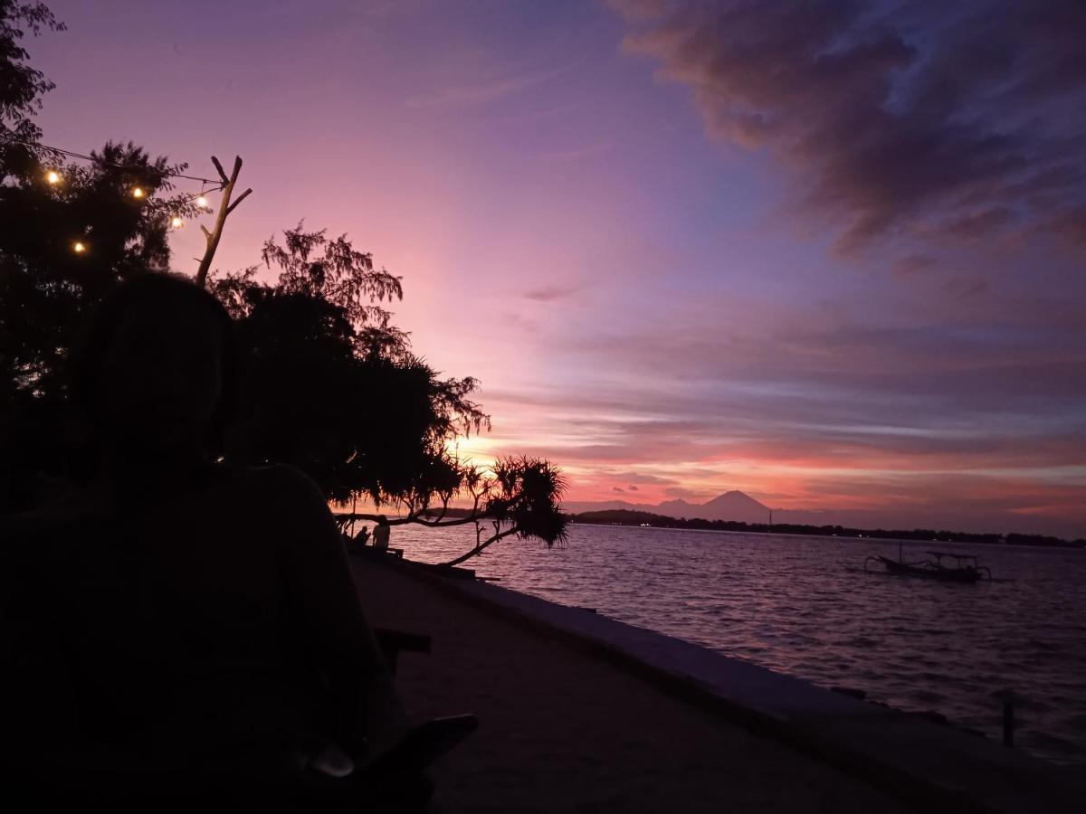 Bintang Tiga Bungalows Gili Air Dış mekan fotoğraf