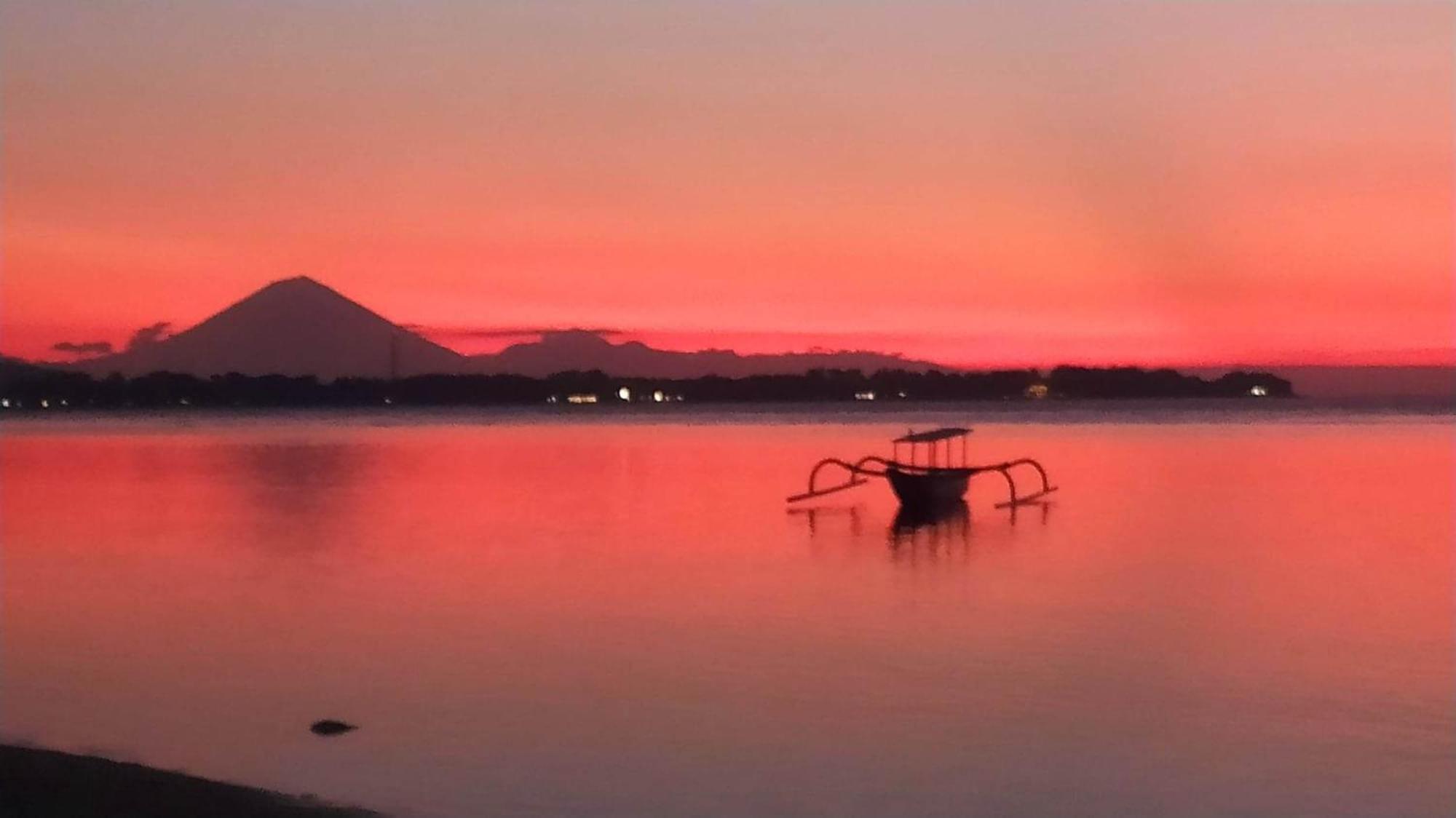 Bintang Tiga Bungalows Gili Air Dış mekan fotoğraf