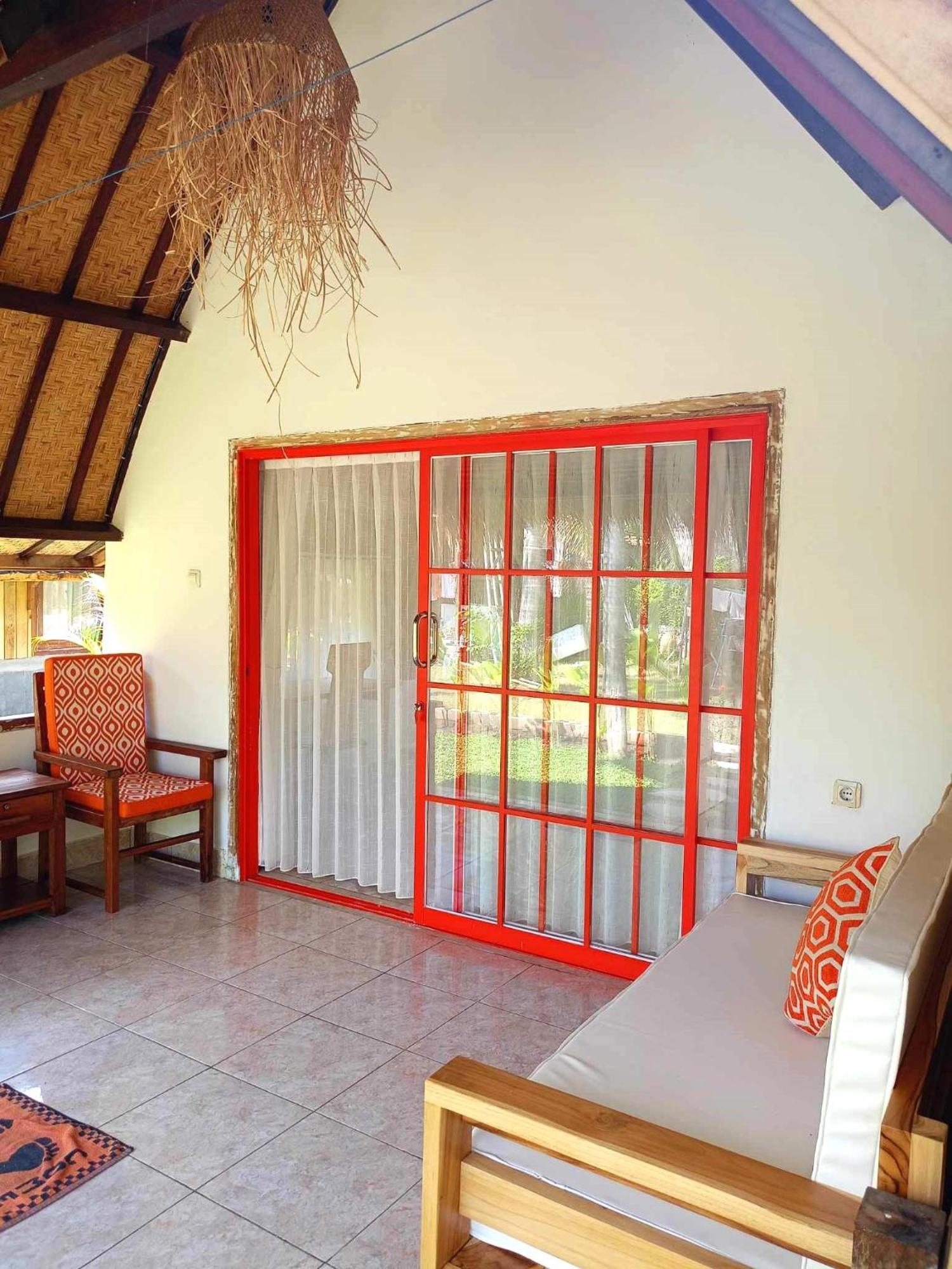 Bintang Tiga Bungalows Gili Air Dış mekan fotoğraf
