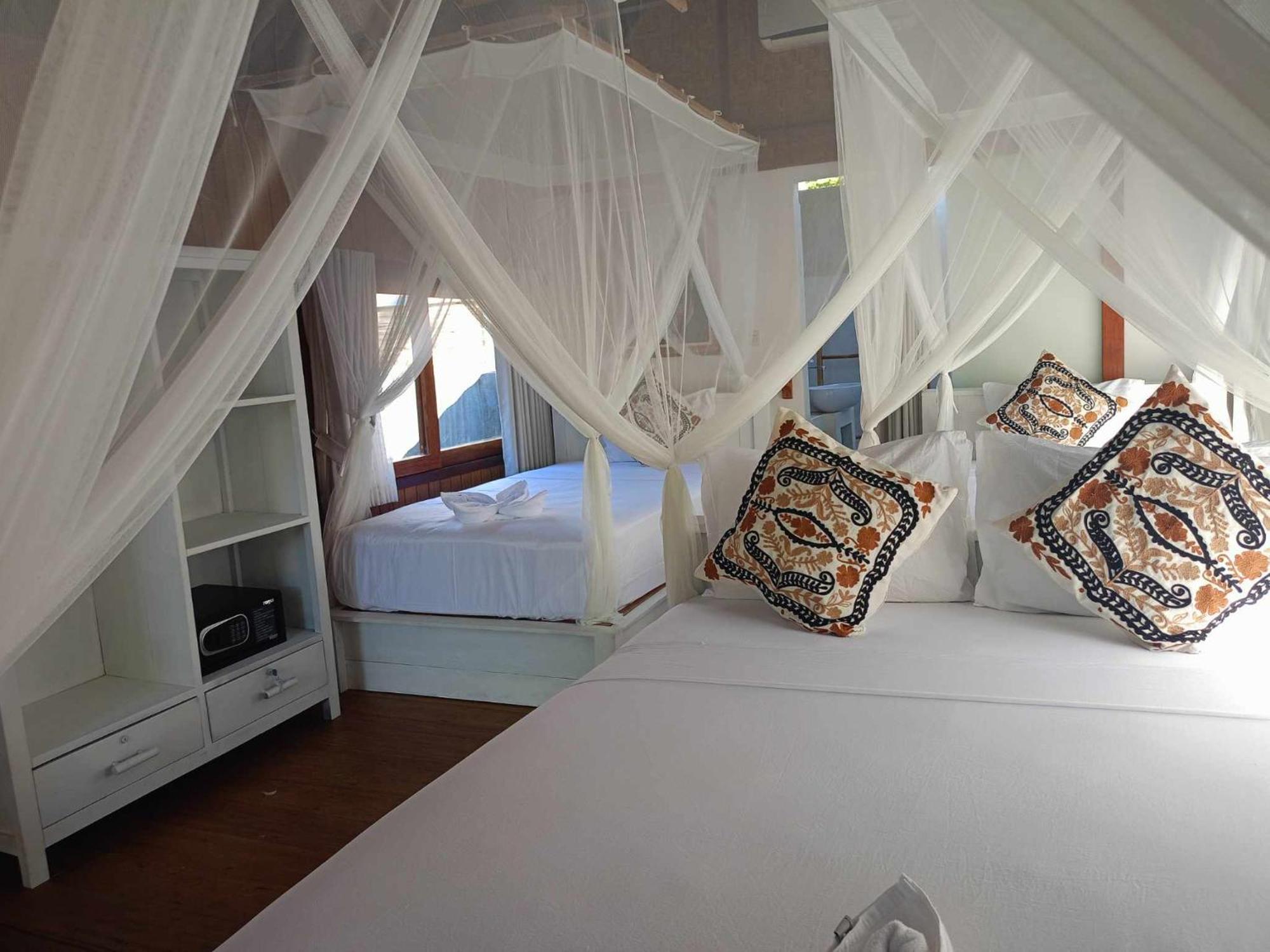 Bintang Tiga Bungalows Gili Air Dış mekan fotoğraf