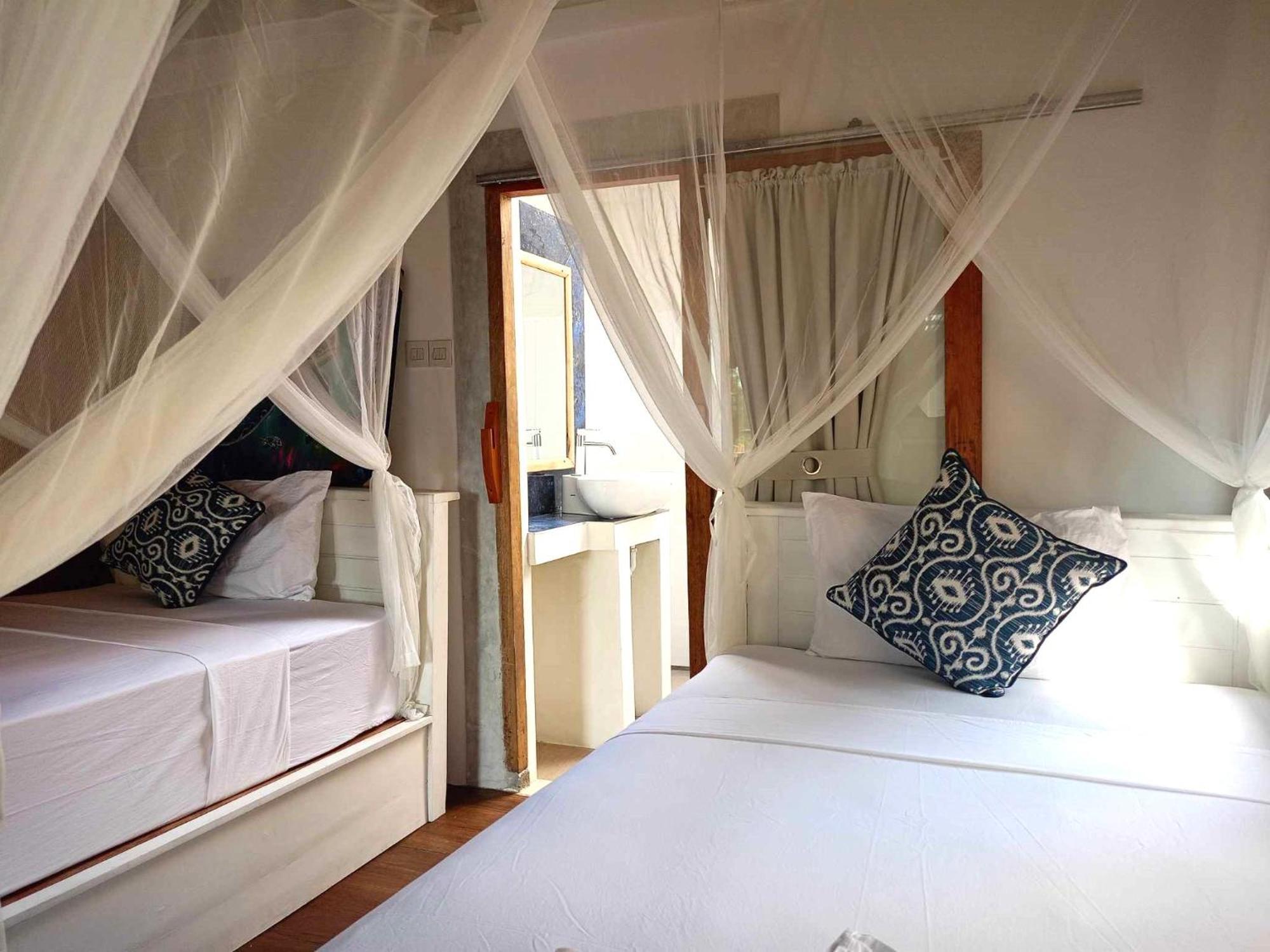 Bintang Tiga Bungalows Gili Air Dış mekan fotoğraf